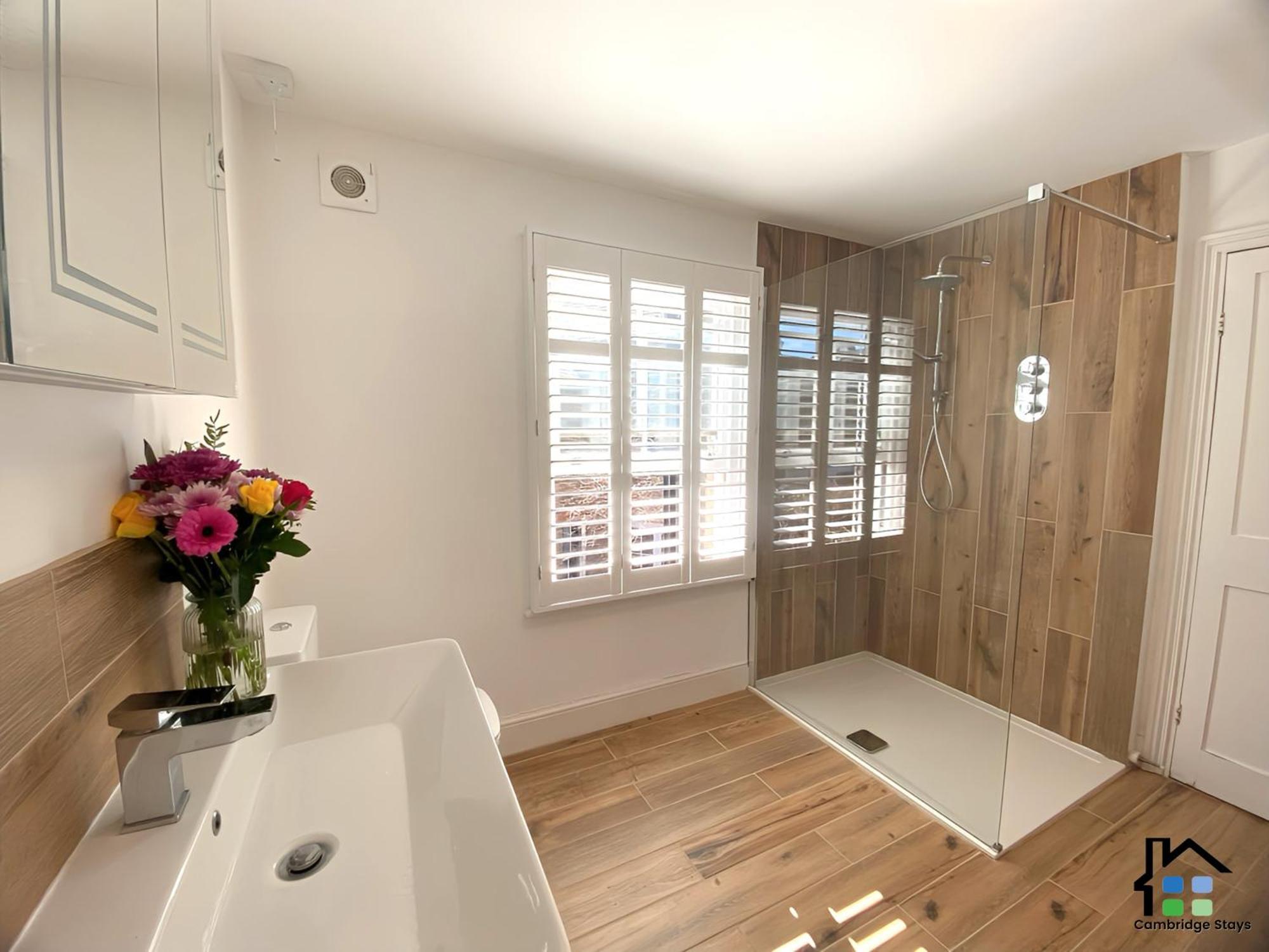 Cambridge Stays 3Br House, Easy Walk To City Center, 2 Showers, Garden, 2 Free Parking Spaces 외부 사진