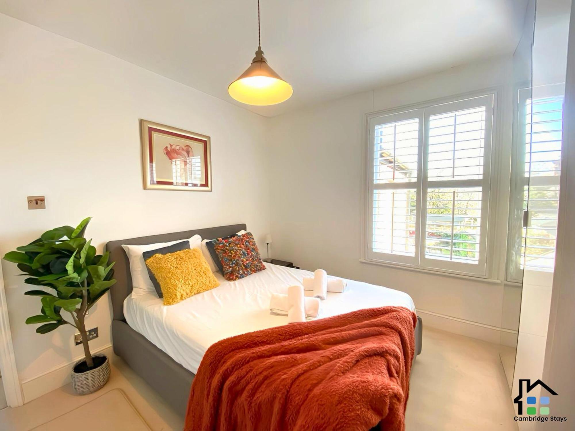 Cambridge Stays 3Br House, Easy Walk To City Center, 2 Showers, Garden, 2 Free Parking Spaces 외부 사진