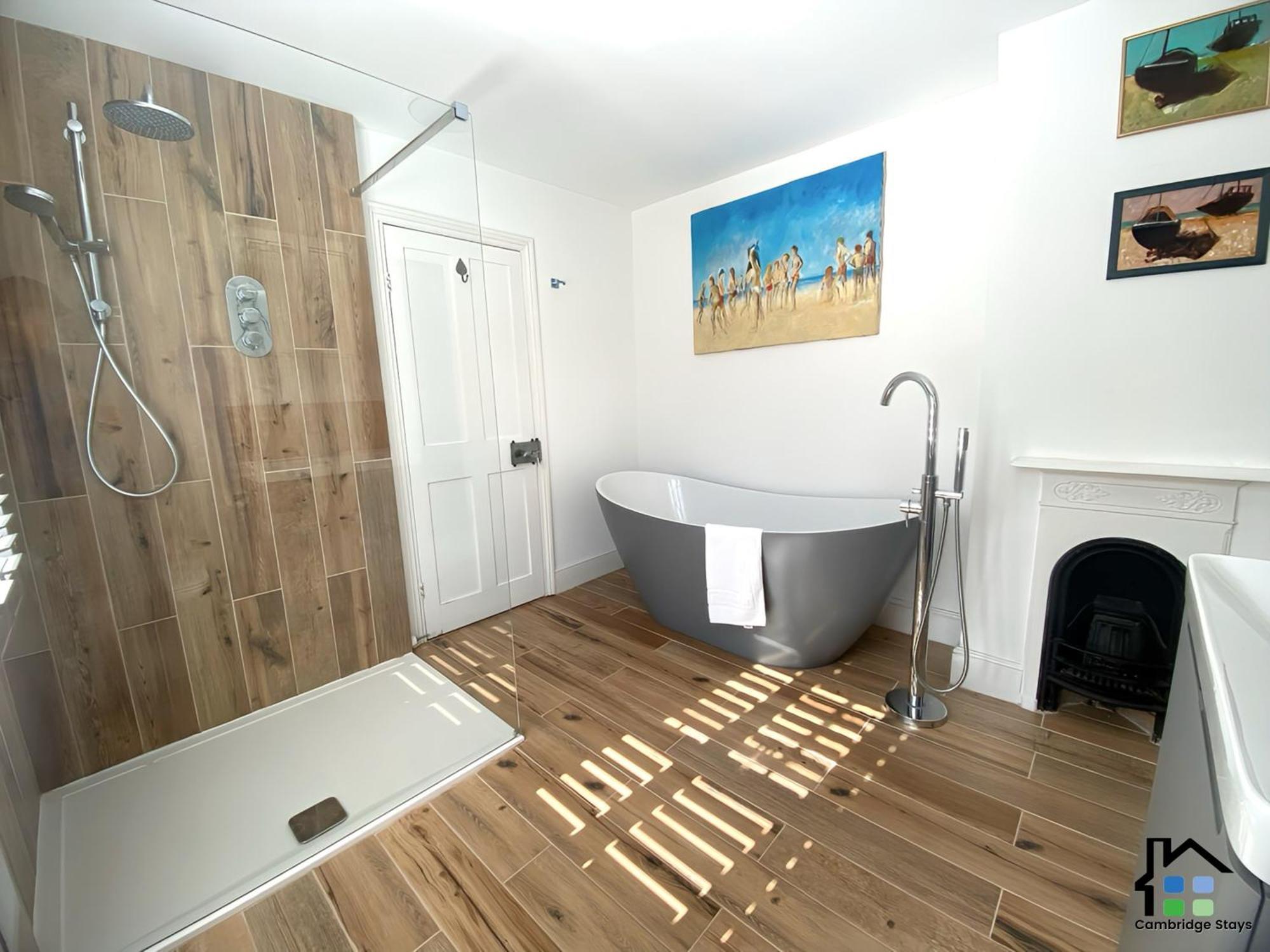 Cambridge Stays 3Br House, Easy Walk To City Center, 2 Showers, Garden, 2 Free Parking Spaces 외부 사진
